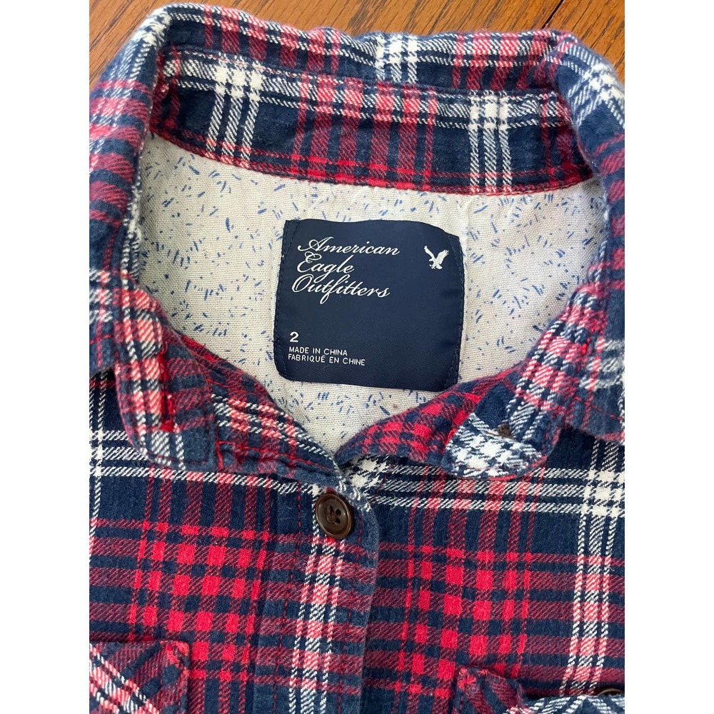 American Eagle Flannel Button Down Size 2 - image 3